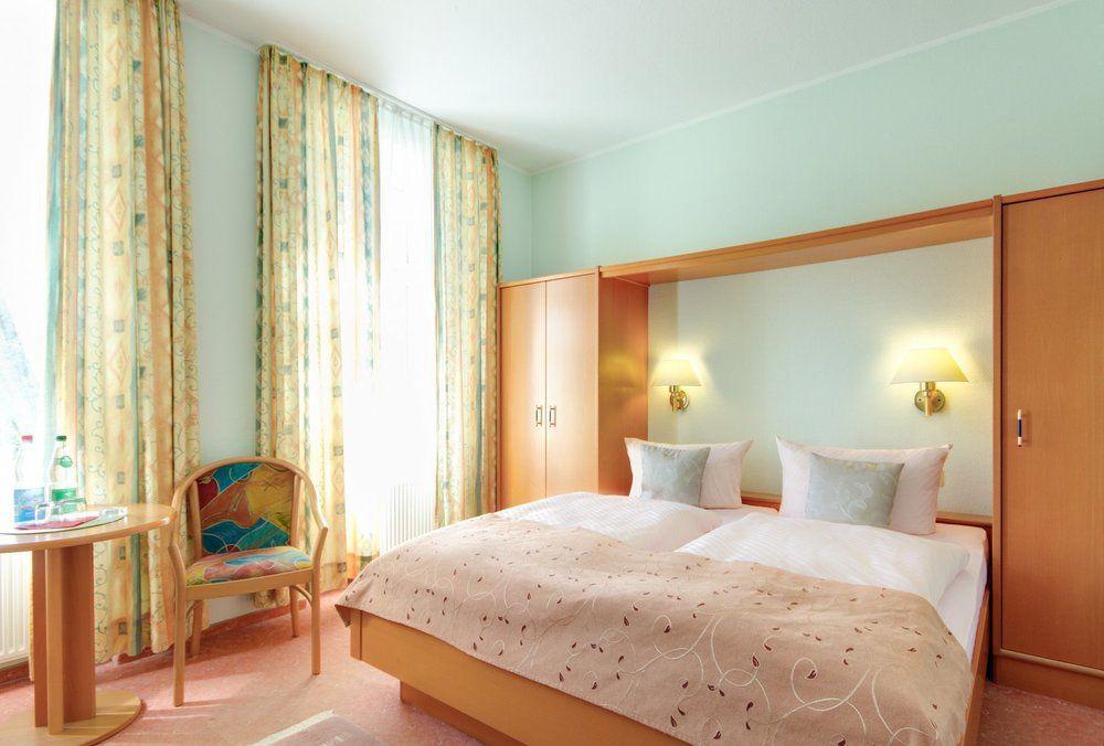 Parkhotel del Mar Sassnitz Buitenkant foto